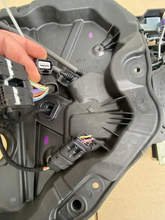 Régulateur de vitre avant droit Jeep Wrangler JL OEM image 5