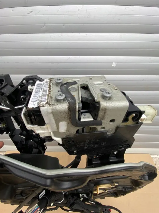Régulateur de vitre avant droit Jeep Wrangler JL OEM image 7