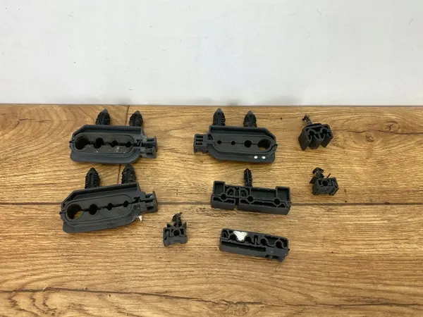 Clip de ligne de frein Dodge Ram 1500 2019+ OEM image 1