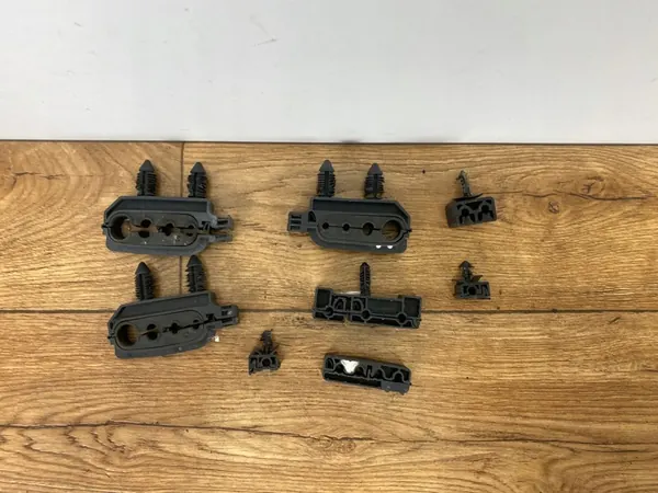 Clip de ligne de frein Dodge Ram 1500 2019+ OEM image 2