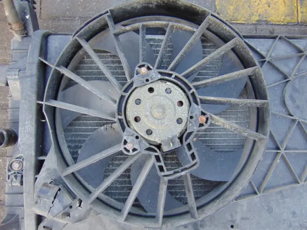 Klimakondensator-Lüfter OEM 52401025 Opel Meriva A image 3