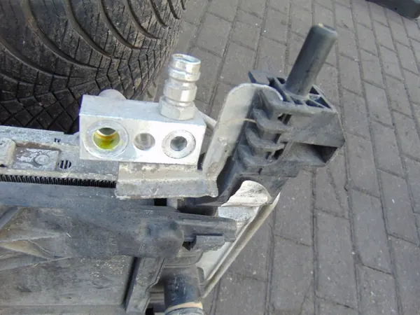 Klimakondensator-Lüfter OEM 52401025 Opel Meriva A image 8