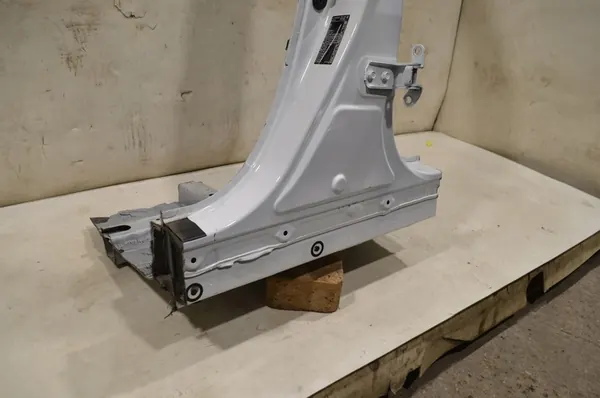 TOYOTA YARIS CROSS Pilier Gauche image 3