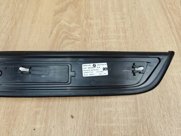 OEM 9447022 Rechte hintere Schwellerverkleidung BMW G30 image 6