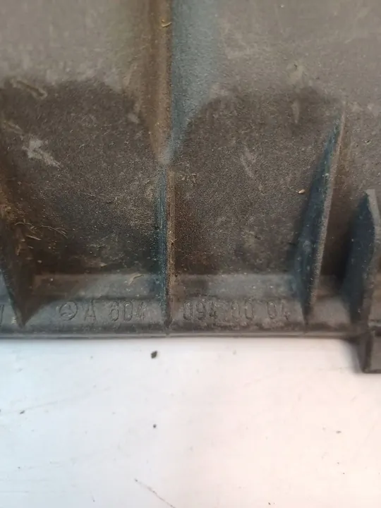 Ilmansuodattimen kotelo Mercedes-Benz C W202 A6040940004 image 8