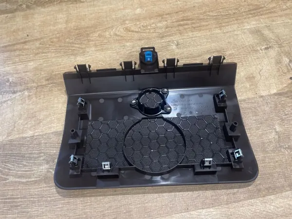 Luidsprekerrooster Land Rover OEM HY3204454A - Gebruikt image 3