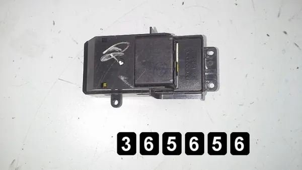 Interruptor Honda Integra OEM AM-365656 - Usado image 3