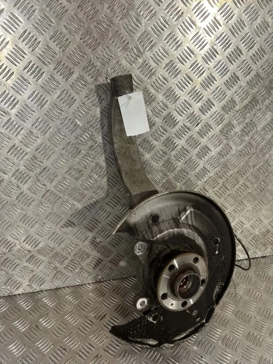 UTO57075 Moyeu de roue avant pour Volvo XC90 2019 image 8