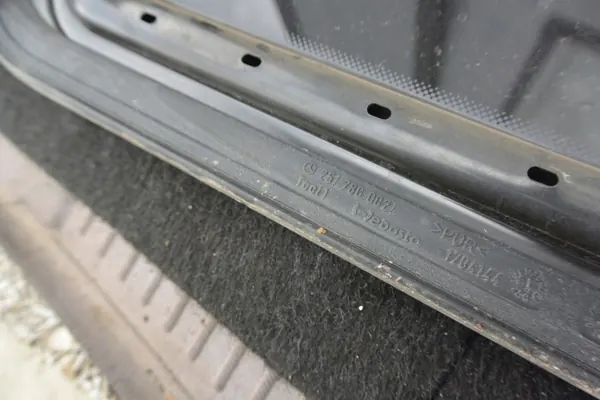 Vitre de toit ouvrant OEM A2517800021 Mercedes W251 image 10
