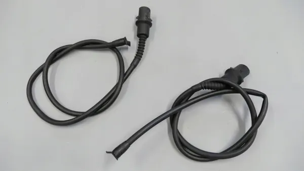 BMW X4 F26 Achter Dakafvoerslang OEM 7342172 image 2