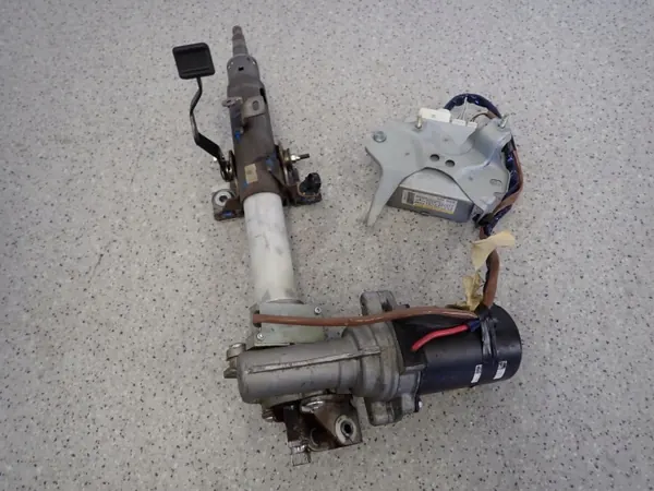 Toyota Yaris II 06-09 servostyrningskolumn OEM image 9