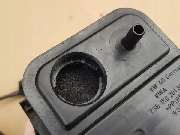 OEM Kohlefilter Ventil Schlauch Kit für Audi A3 8P image 10