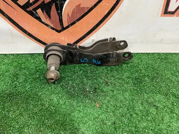 Rear Right Control Arm Land Rover Discovery Sport L550 OEM image 3