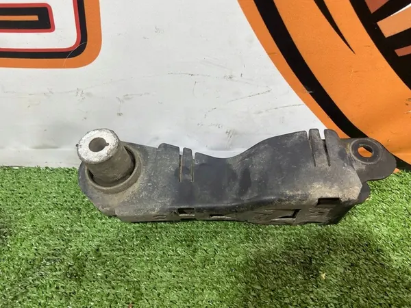 Rear Right Control Arm Land Rover Discovery Sport L550 OEM image 6