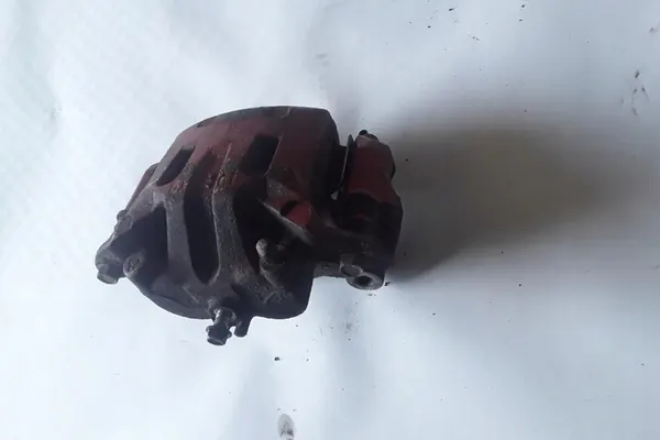 Vorderer rechter Bremssattel INFINITI M37 2012 OEM 41001EG50A image 4