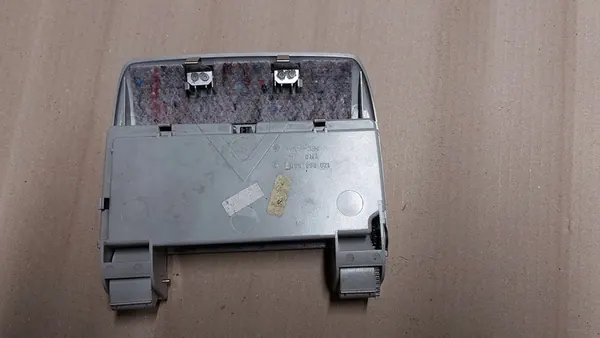 Aurinkolasitlokero SKODA OCTAVIA II FABIA II 1Z0868565F image 4