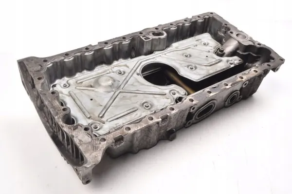 Cárter de óleo Volvo XC90 2007 OEM 30777966 image 2