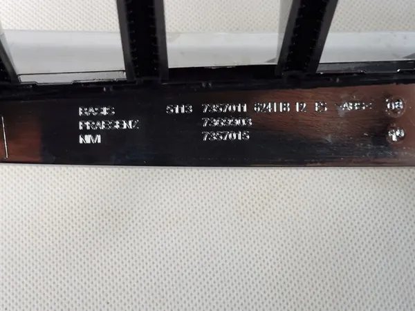 BMW 7 G11 G12 Left Grille Original M-Package Chrome 51138065539 image 7