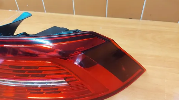 Lámpara LED Trasera Derecha Volkswagen VW Passat B8 Sedan 14-19 image 3
