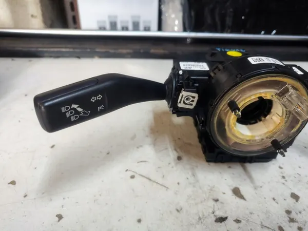 VW Tiguan I Schalter 1K0953549CM 1K0953503GM image 2