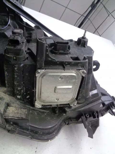 VASEN AJOVALO RENAULT CLIO V FULL LED PURE VISION 260600901R image 6