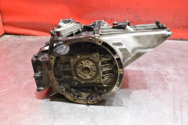 Motorblok onderzijde R6400110701 Mercedes B-klasse 2.0 CDI image 3