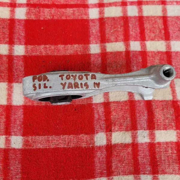 Support Moteur OEM ŁAPA PODUSZKA SILNIKA TOYOTA YARIS IV image 3