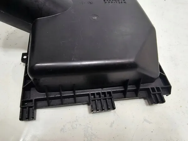 Subaru Forester VI Ilmansuodattimen Yläkansi A52SJ01 image 2