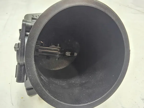 Subaru Forester VI Ilmansuodattimen Yläkansi A52SJ01 image 5