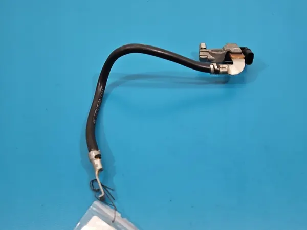 Instalação do Terminal Negativo BMW X6 E71 image 7