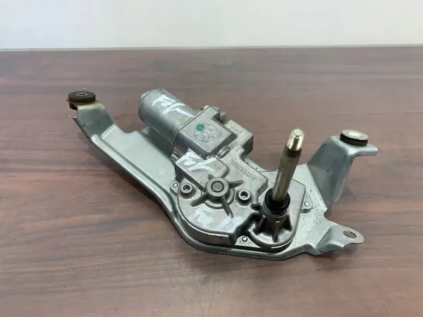 Subaru OE FBZ29067 Heckwischermotor - Gebraucht image 5