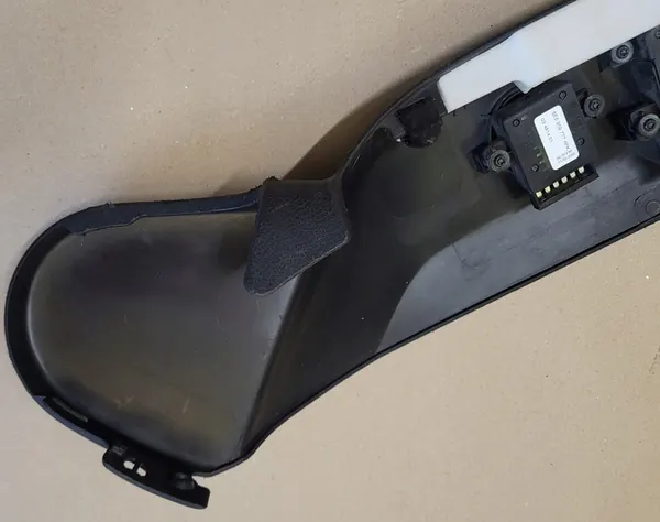 Audi A3 8P Bestuurderszit Schakelcover Links OE image 5