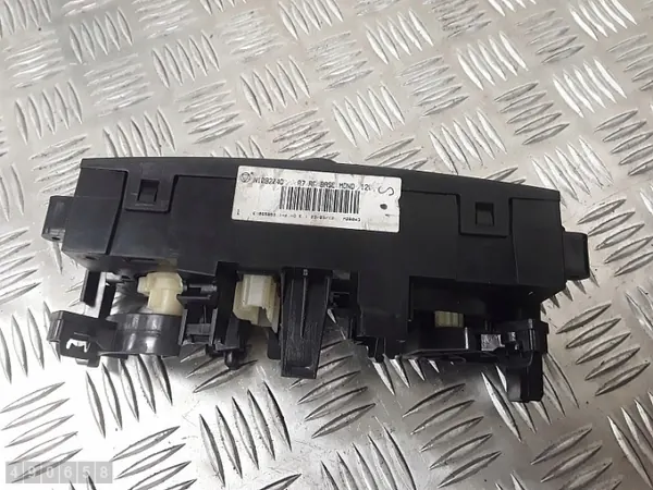 Módulo climatização Peugeot 207 OEM e1065956 image 4