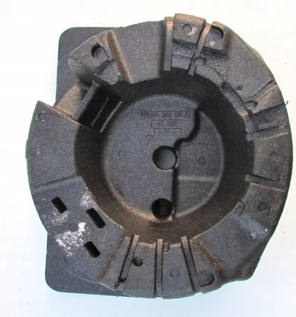 OEM 3D0863470 Rad-Einlage Kofferraum für VW Phaeton image 5