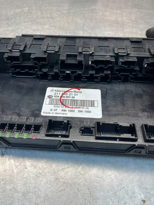 Komfortmodul Mercedes-Benz E W211 OE 2115452101 image 3