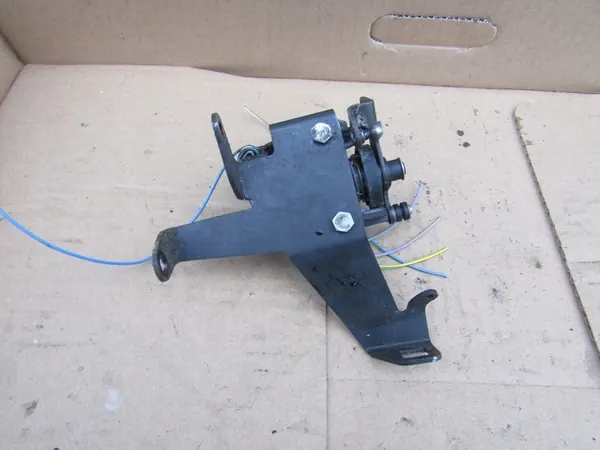 Mercedes W210 W202 Kaasupotentiometri W140 W129 image 5