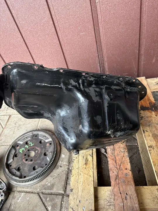 Motoroljepanna Mitsubishi Pajero IV 3.2DID image 3