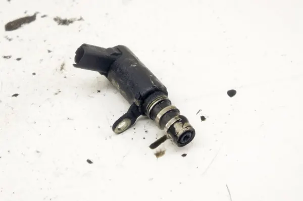 Sensor de Presión de Aceite UV333 Ford Edge Mk2 - Usado image 4