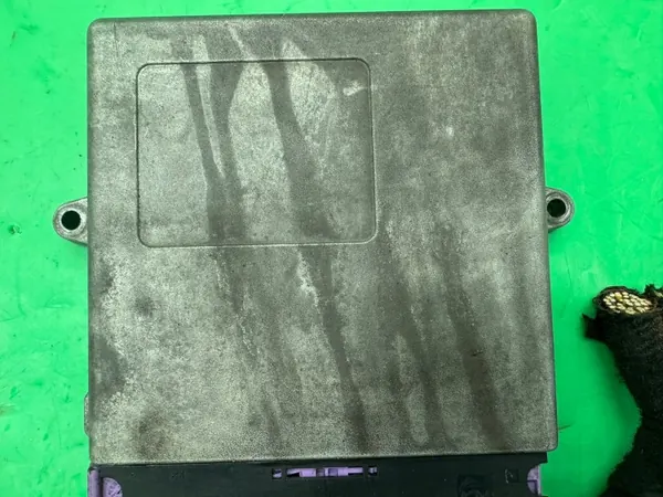 Controlador LPG AEB2568D para Motores V8 - Usado image 3