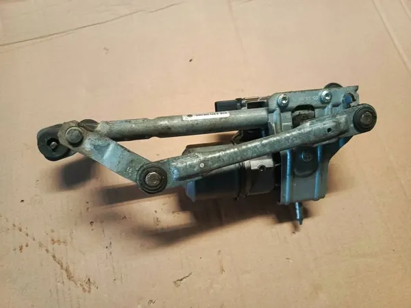 Pyyhkijän mekanismi moottorilla oikea VW Golf Plus image 5