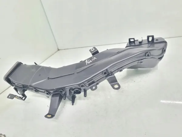 Conduto de ar Porsche Taycan OEM 9J1819701 - Usado image 2