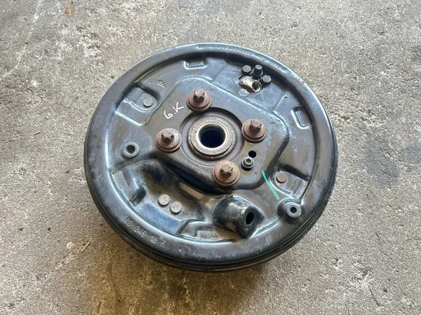 Tambour de frein arrière Smart ForFour II W453 2018 A4534200302 image 2