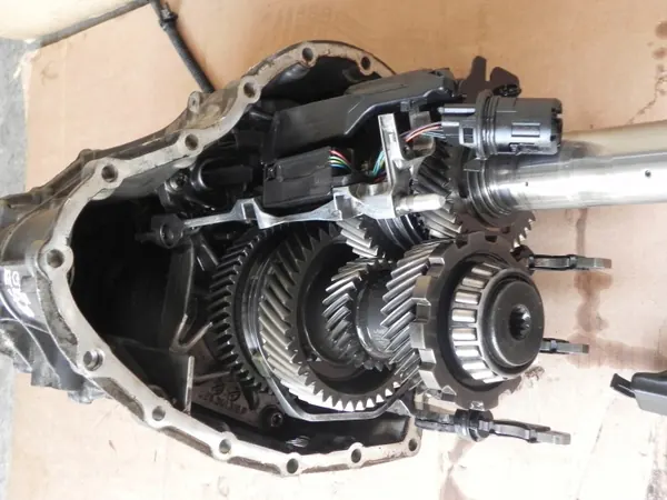 Peça de caixa Audi OE OEM 0B5301383L - Usada image 6