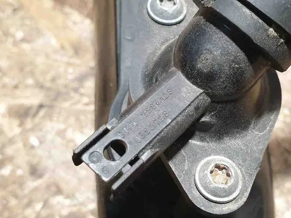 Luftrohr BMW 5 (F10) 2.98L Benzin image 5