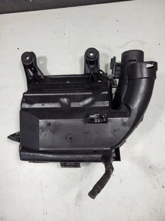 Luchtfilterhuis Citroen C4 Picasso II 1.6 BlueHDI image 9