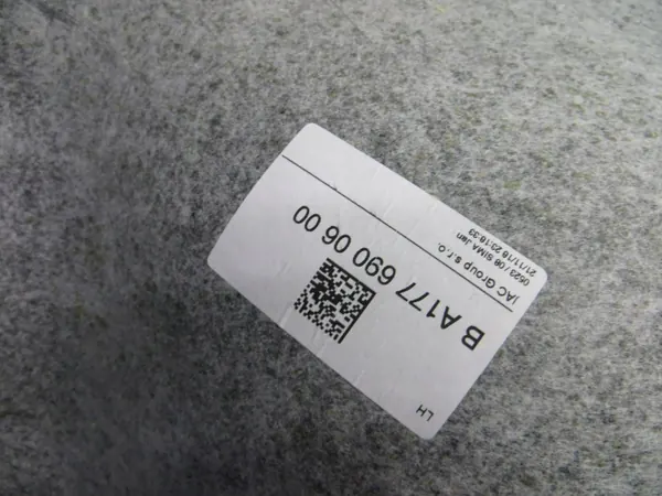 Techo Mercedes W177 AMG OEM 216/014 - Usado image 9