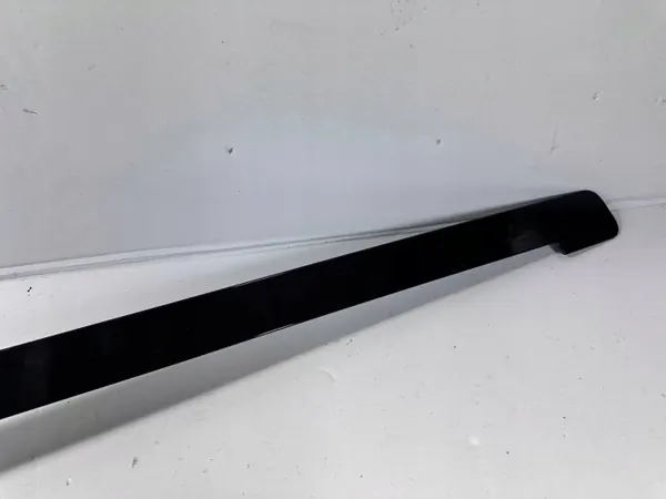 Cubierta Carril Izquierda Negra LC9X VW Caddy 2K5 Maxi image 3