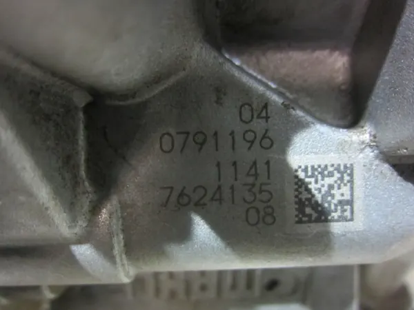 BMW Öljypumppu OEM 11417624135 X1 F48 F30 G01 image 6
