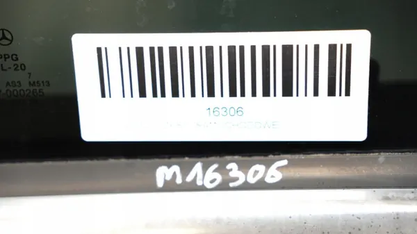 Linker achterdeur OEM 360165948 Mercedes W251 05-09 image 5