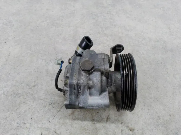 Bomba de dirección OEM 2.5 16V para Subaru Outback image 2